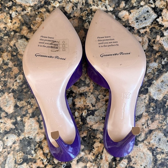 Gianvito Rossi Glass & Vernice Mules in Purple - Picture 7 of 8